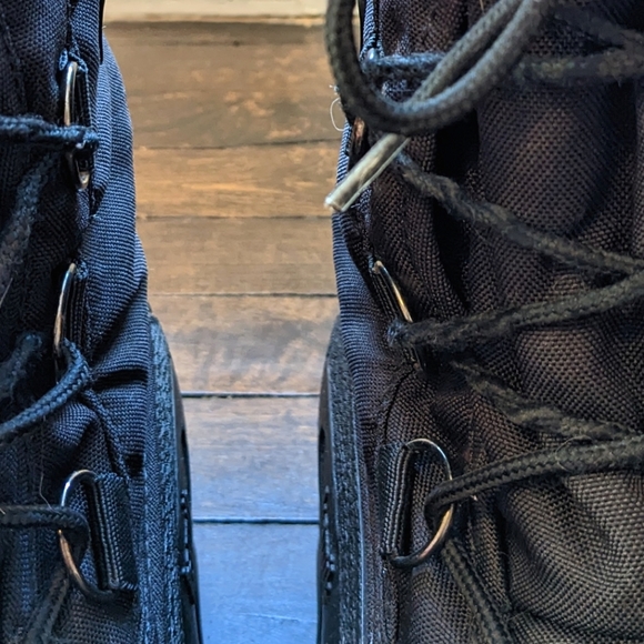 Kamik Black Winter Snow Boots - Picture 5 of 8